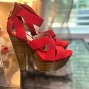 BAKERS "McKinley" Platform sandal in RED W10